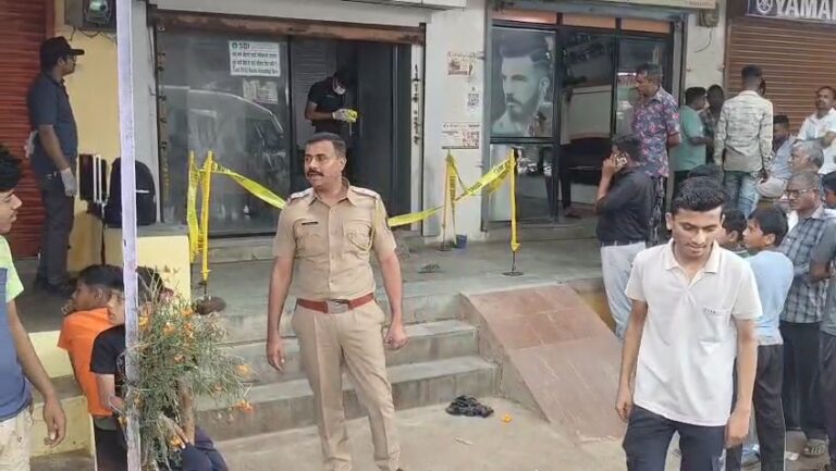 Dhule ATM Robbery; शिरपूरमध्ये मध्यरात्री गॅस कटरने एटीएम फोडून लाखोंची रोकड लंपास!